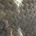 Нержавеющий рифленый лист 2500 мм 1250 мм 1 мм 12Х18Н10Т