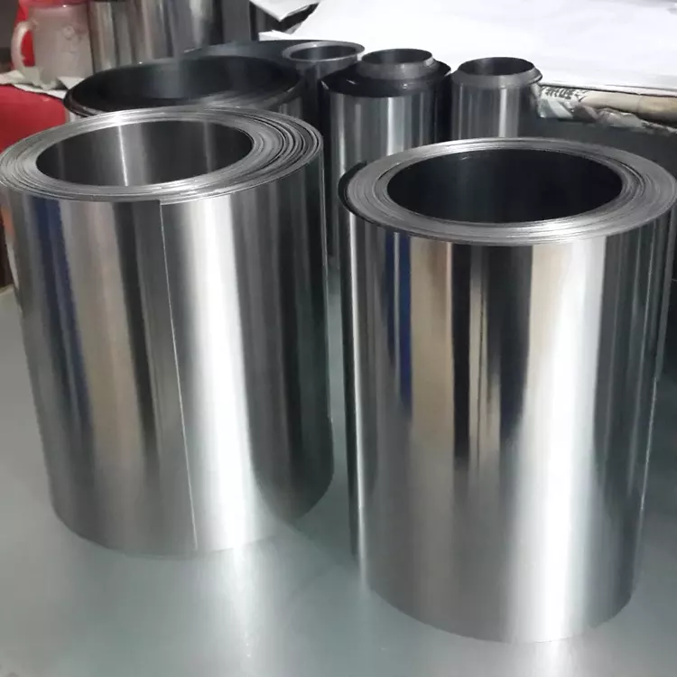 Ниобиевая фольга 0.03 мм 55 мм НбЦ ТУ 48-19-258-77 