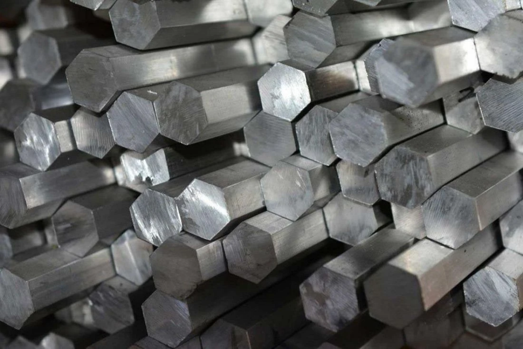 Низколегированный шестигранник 10 мм 10ХСНД ГОСТ 2879-2006