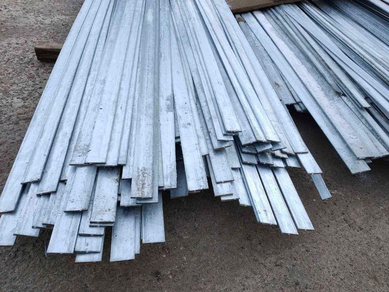 Штамповая полоса 32 мм 100 мм 7Х3 ГОСТ 5950-2000